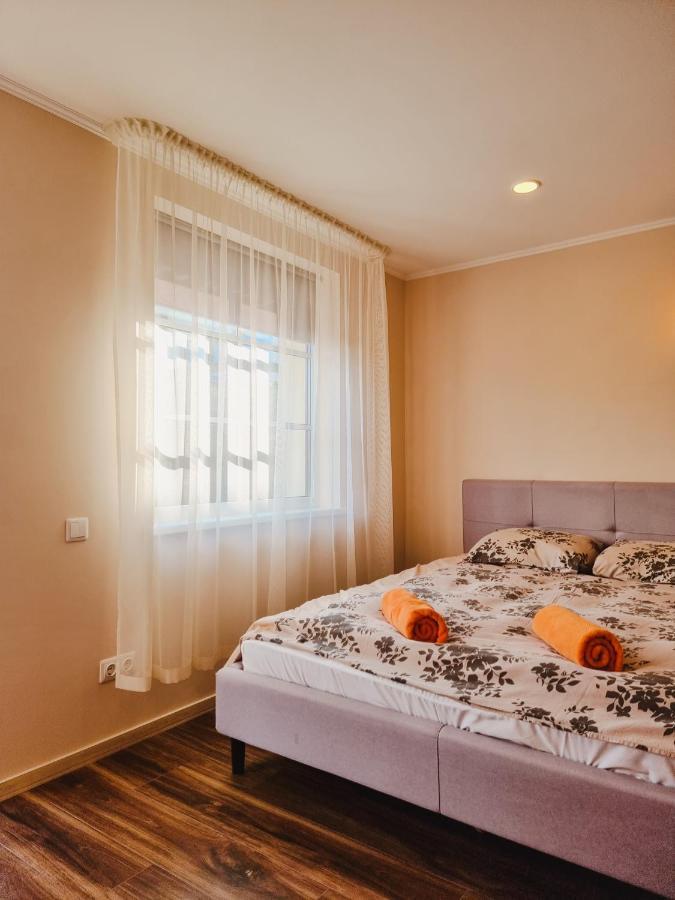 Viesu Nams Kapsargi Hotel Ventspils Exterior photo
